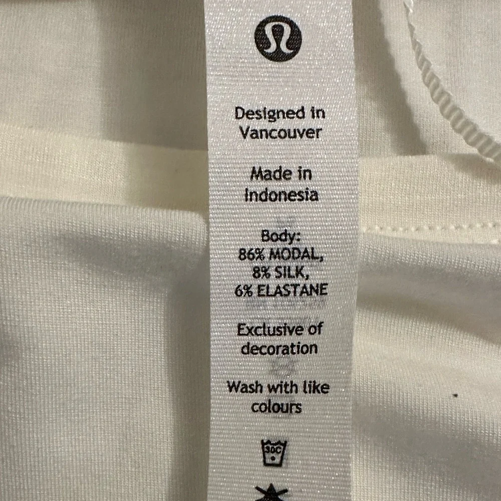 Lululemon Ivory Open Back Long Sleeve Top Shirt Sz 6, 8 - Picture 11 of 11